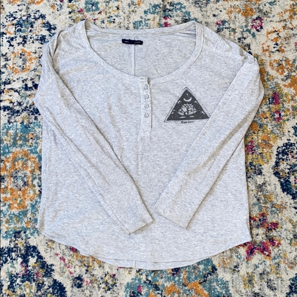American Eagle Long Sleeve